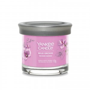 Yankee Candle Wild Orchid kvepianti žvakė 122 g.