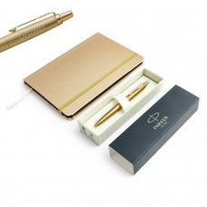 Parker Monochrome aukso spalvos tušinuko dovanų rinkinys 2122754 su graviruotu užrašų knygute su graviravimu Parker Monochrome aukso spalvos tušinuko dovanų rinkinys 2122754 su graviruotu užrašų knygute su graviravimu