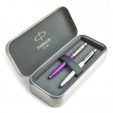 Parker Jotter Originals Purple ir Pearl Grey Tušinukų dovanų rinkinys su metaliniu dėklu Parker Jotter Originals Purple ir Pearl Grey Tušinukų dovanų rinkinys su metaliniu dėklu